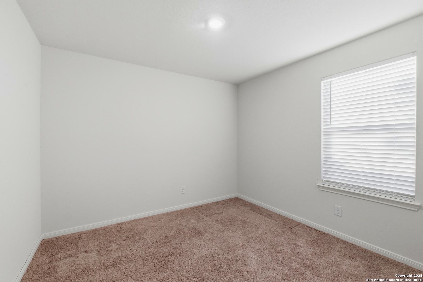 6314 Sloane Cv