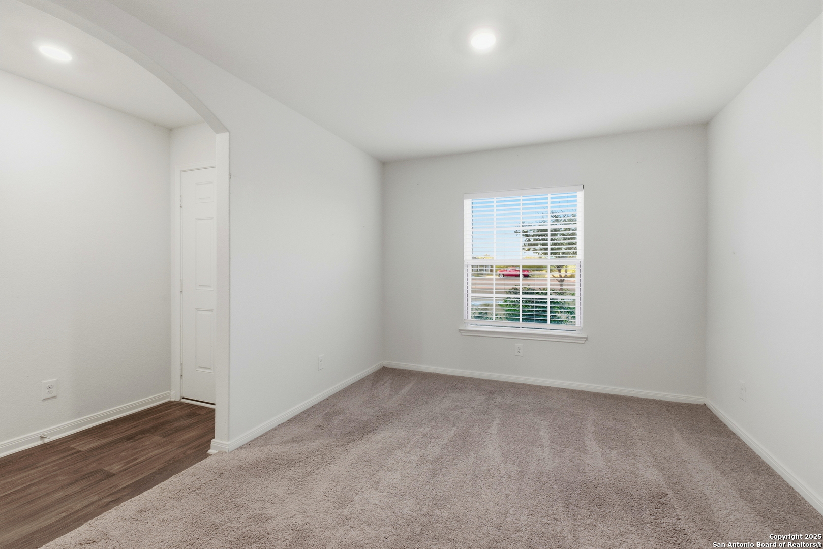 6314 Sloane Cv