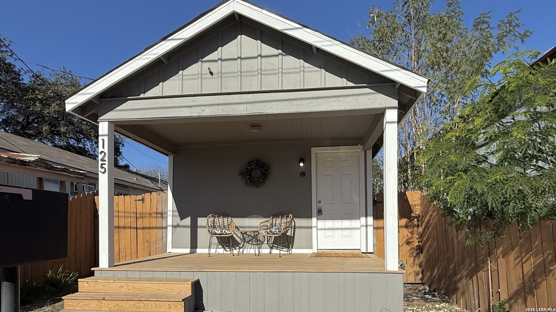 125 Forrest Ave