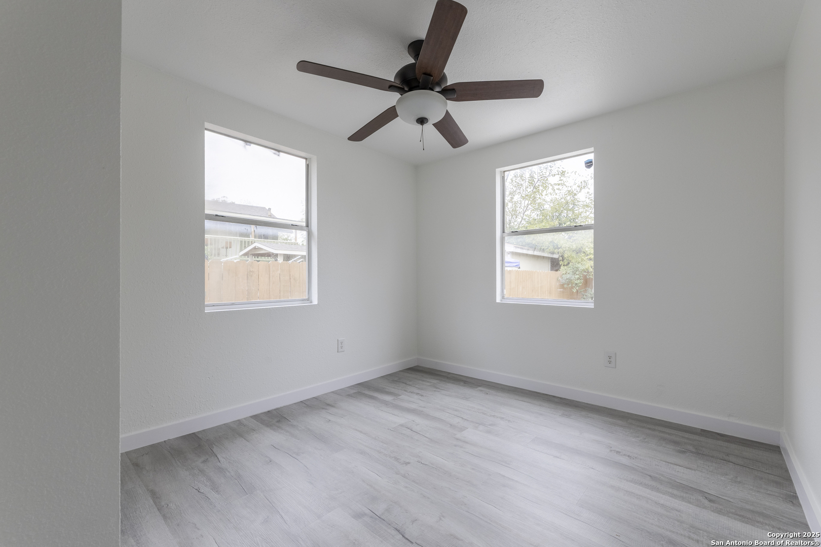 125 Forrest Ave