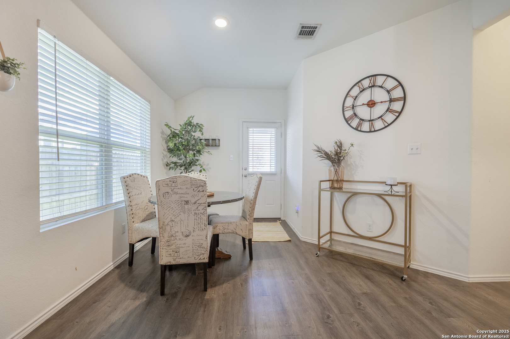 116 Wind Flower Lane