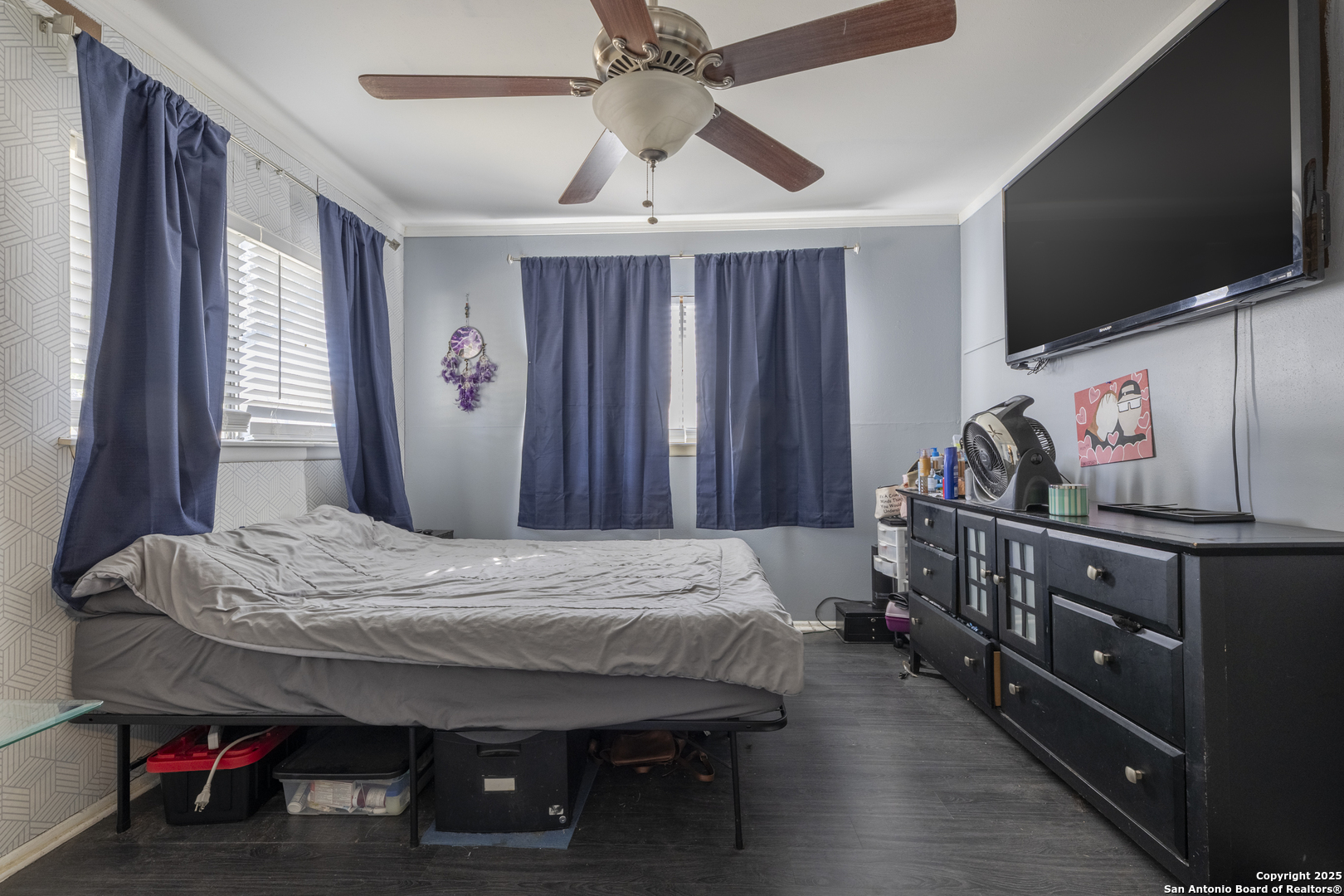 3411 Vinecrest