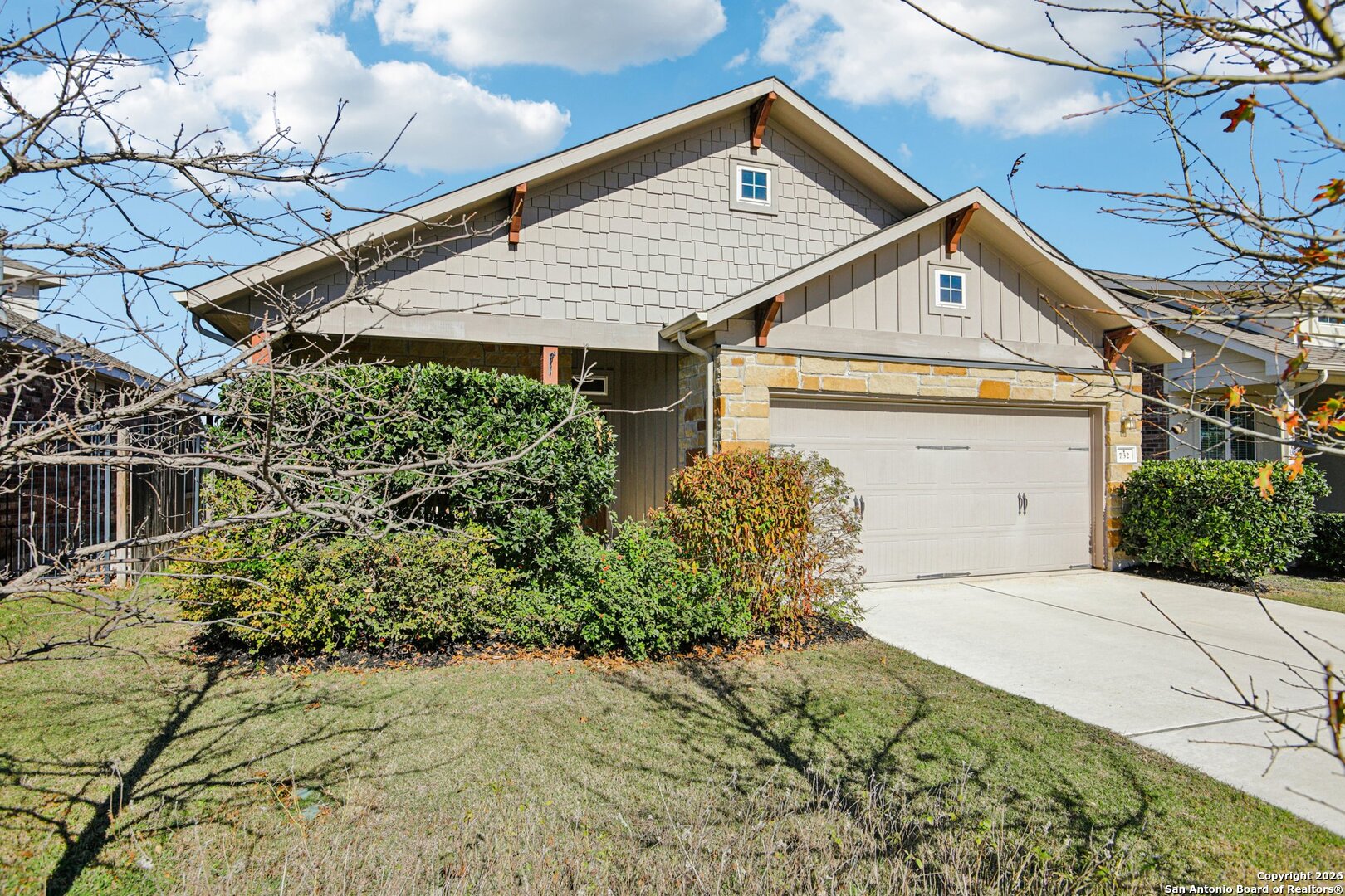 732 Bonnet Blvd