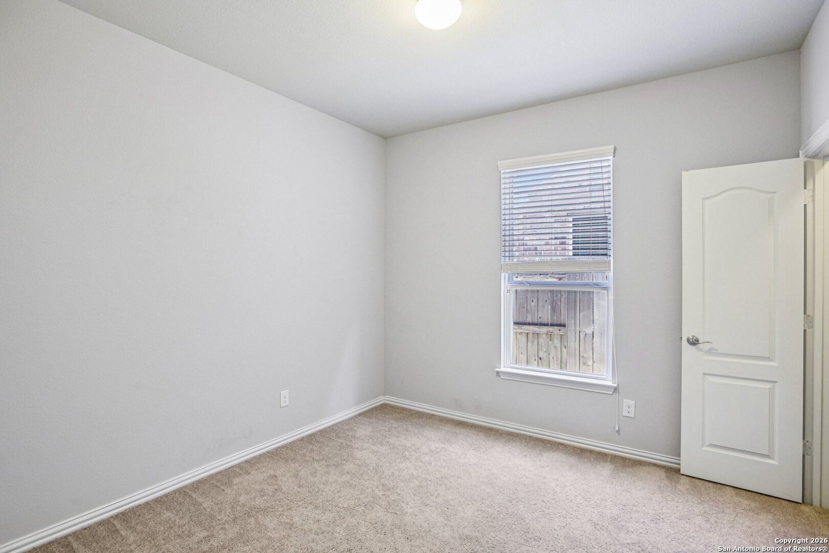 732 Bonnet Blvd