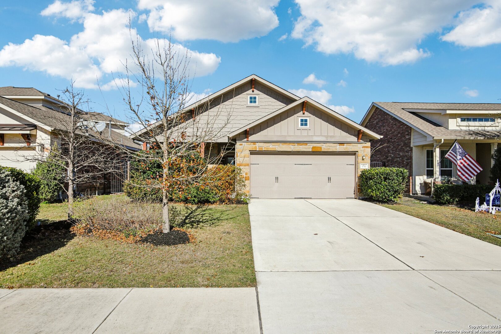 732 Bonnet Blvd