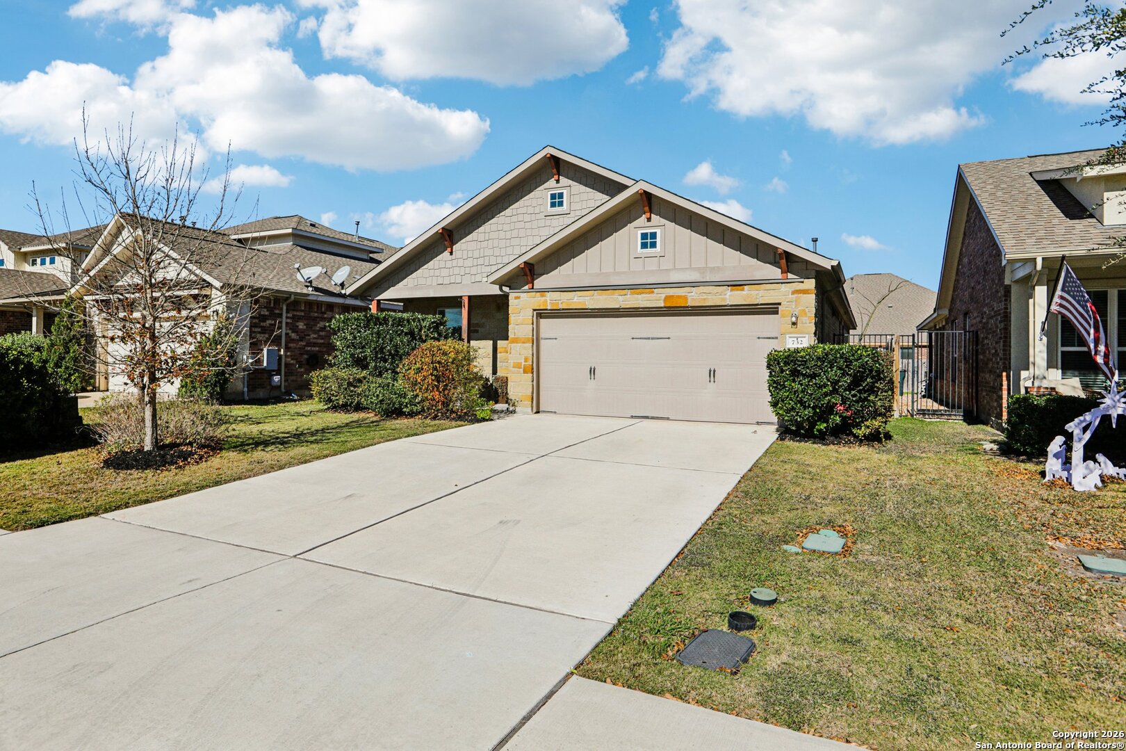 732 Bonnet Blvd