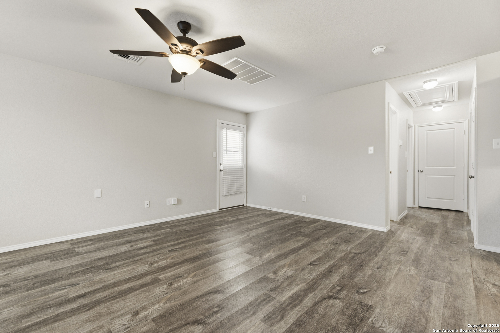 5915 Lady Ln.