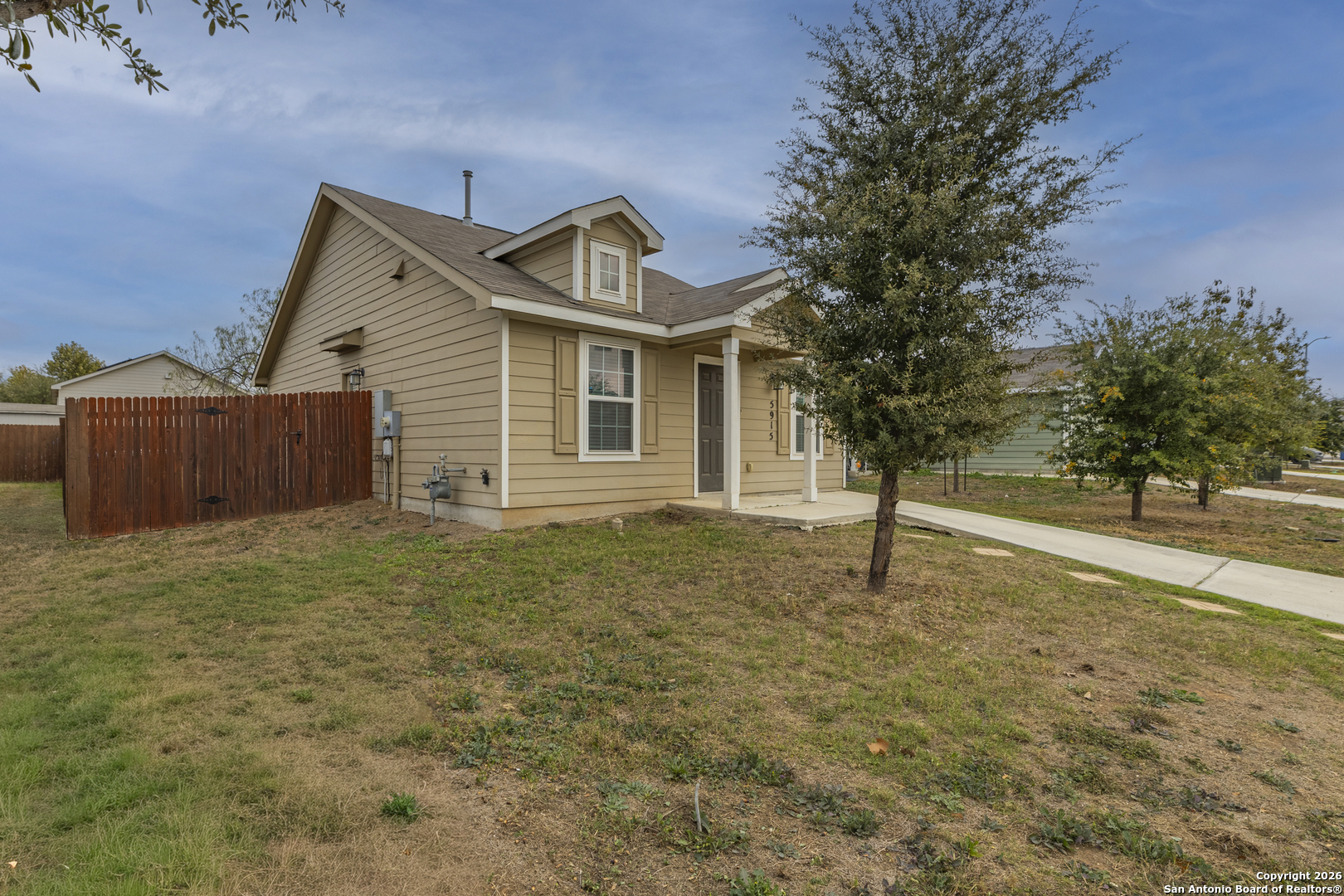5915 Lady Ln.