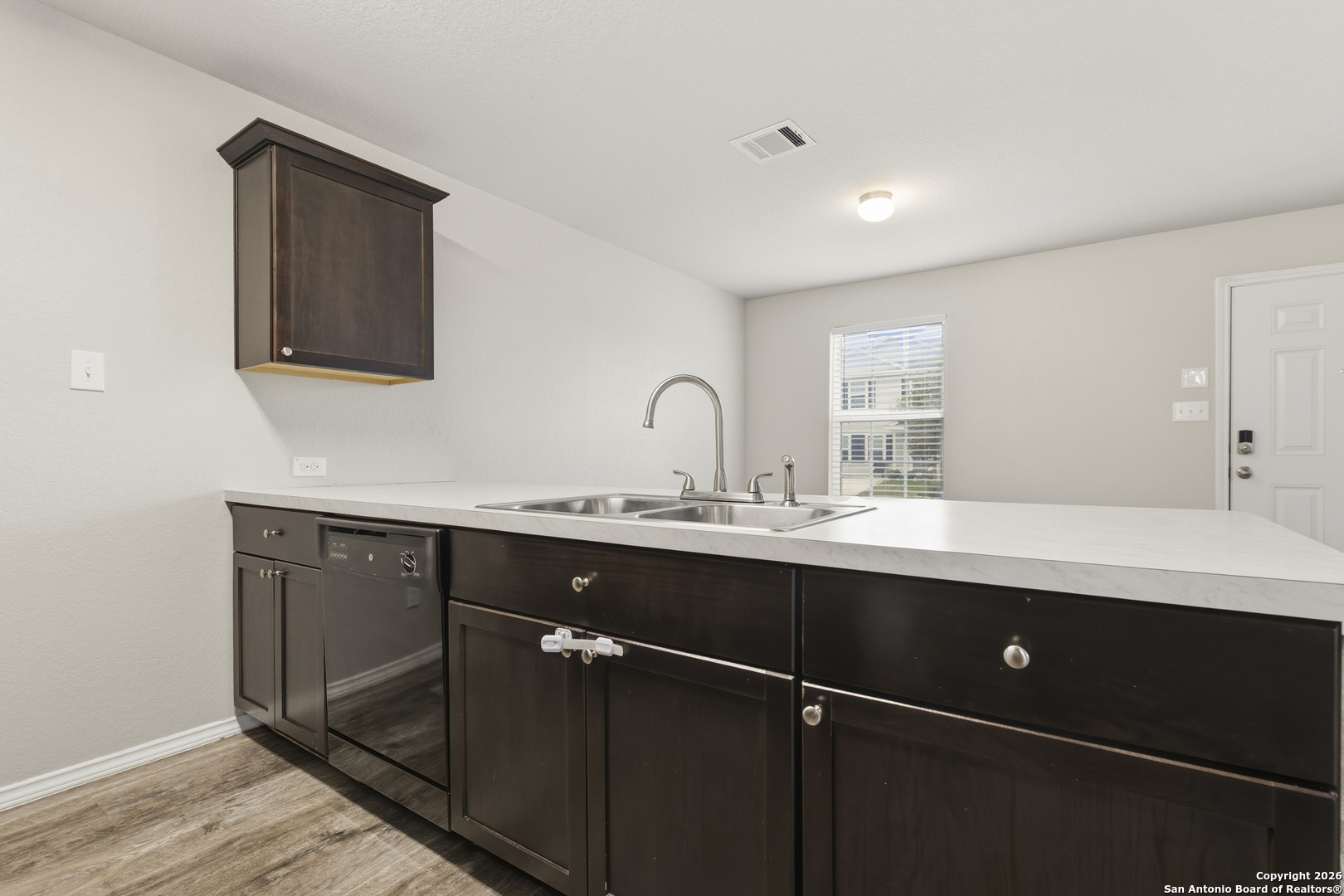 5915 Lady Ln.