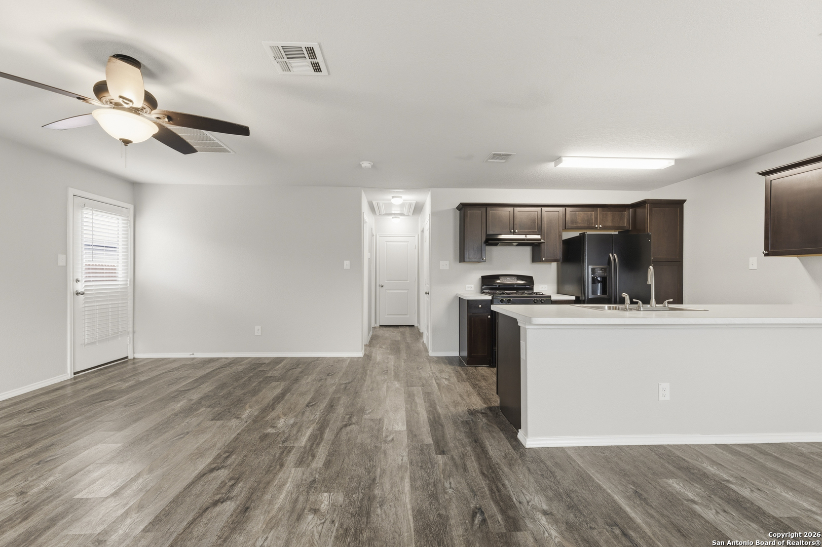 5915 Lady Ln.