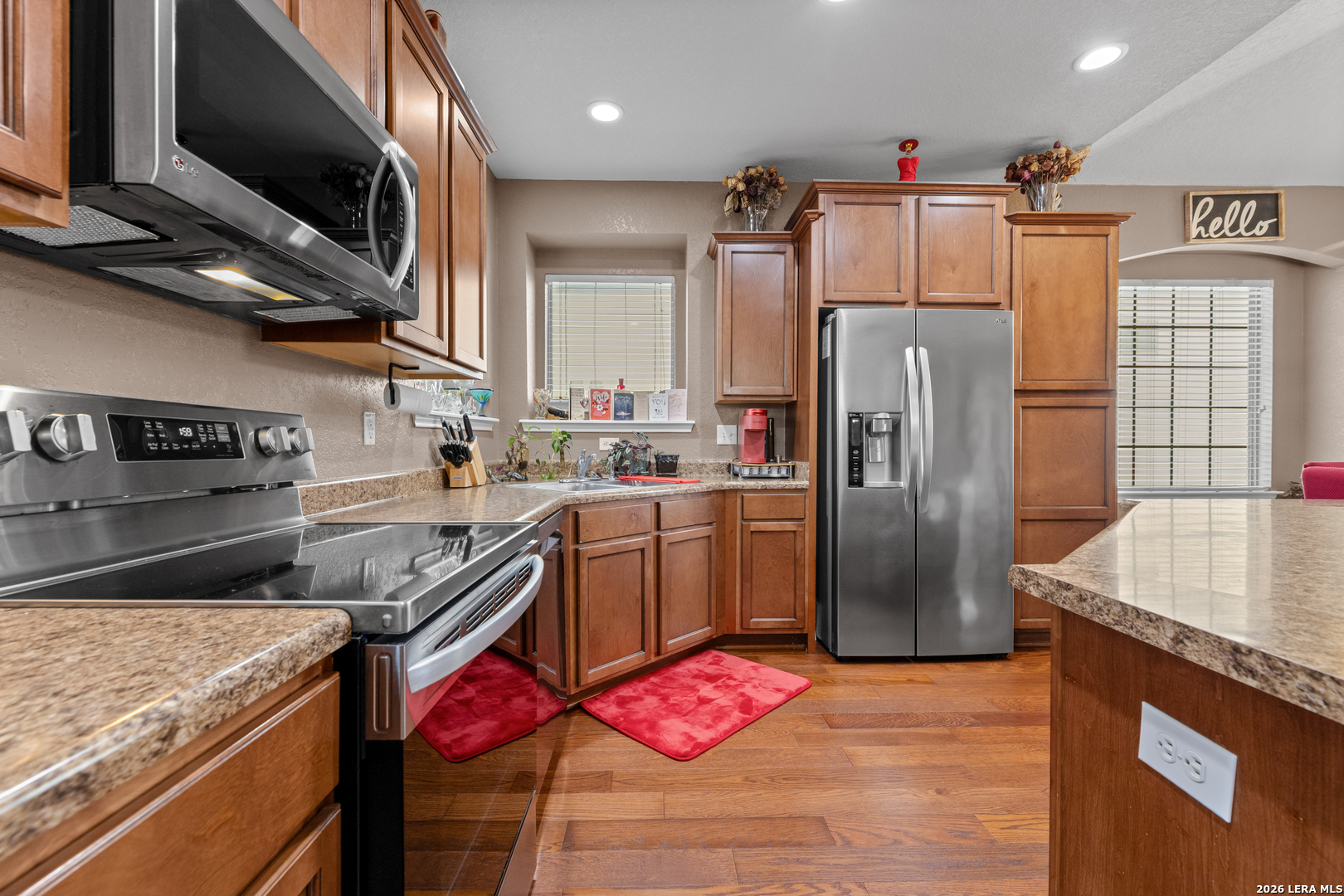 1235 Nicholas Manor