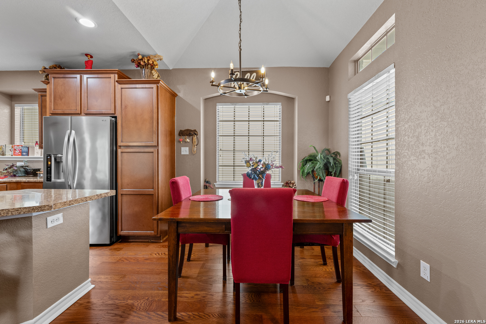 1235 Nicholas Manor