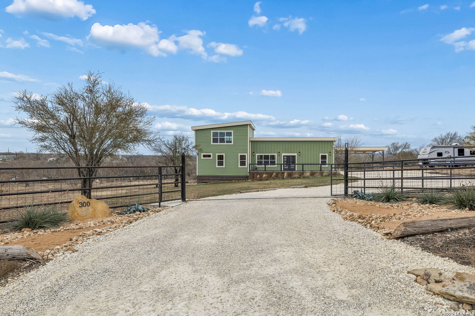 300 County Road 5781