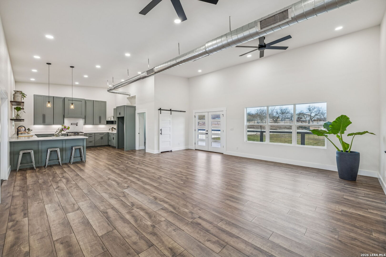 300 County Road 5781