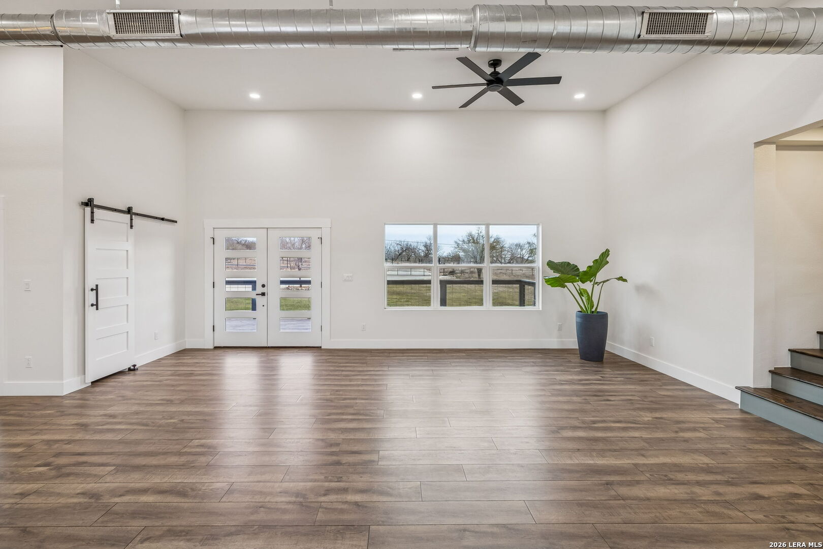 300 County Road 5781