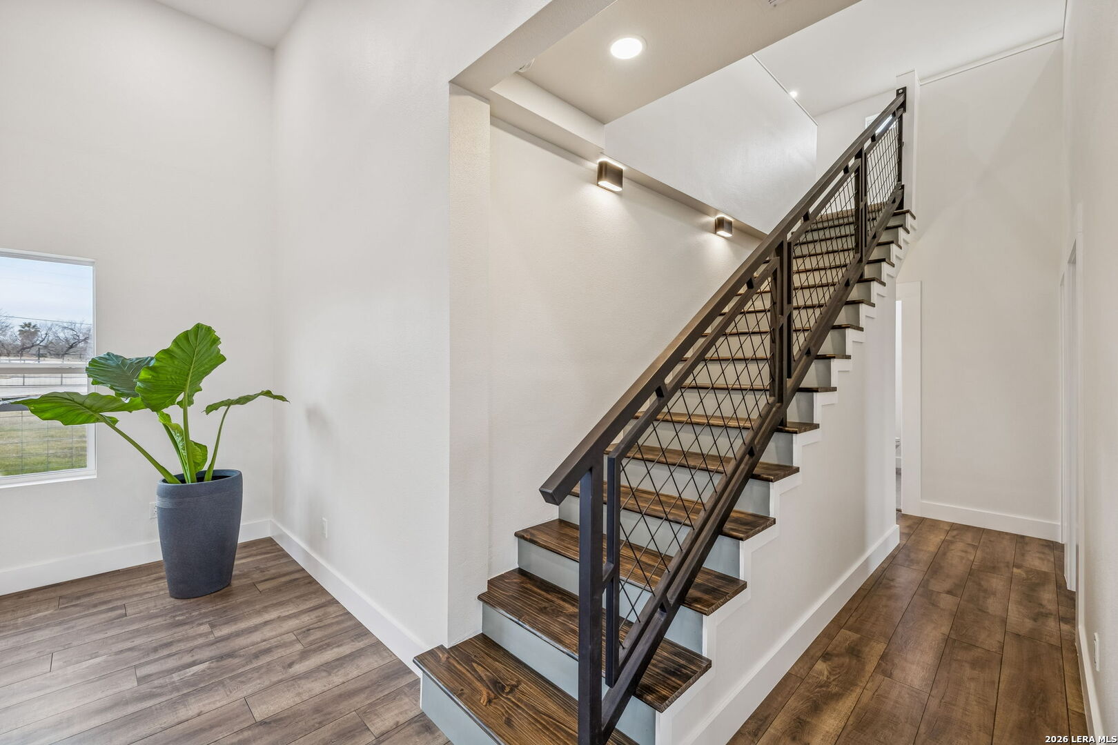 300 County Road 5781