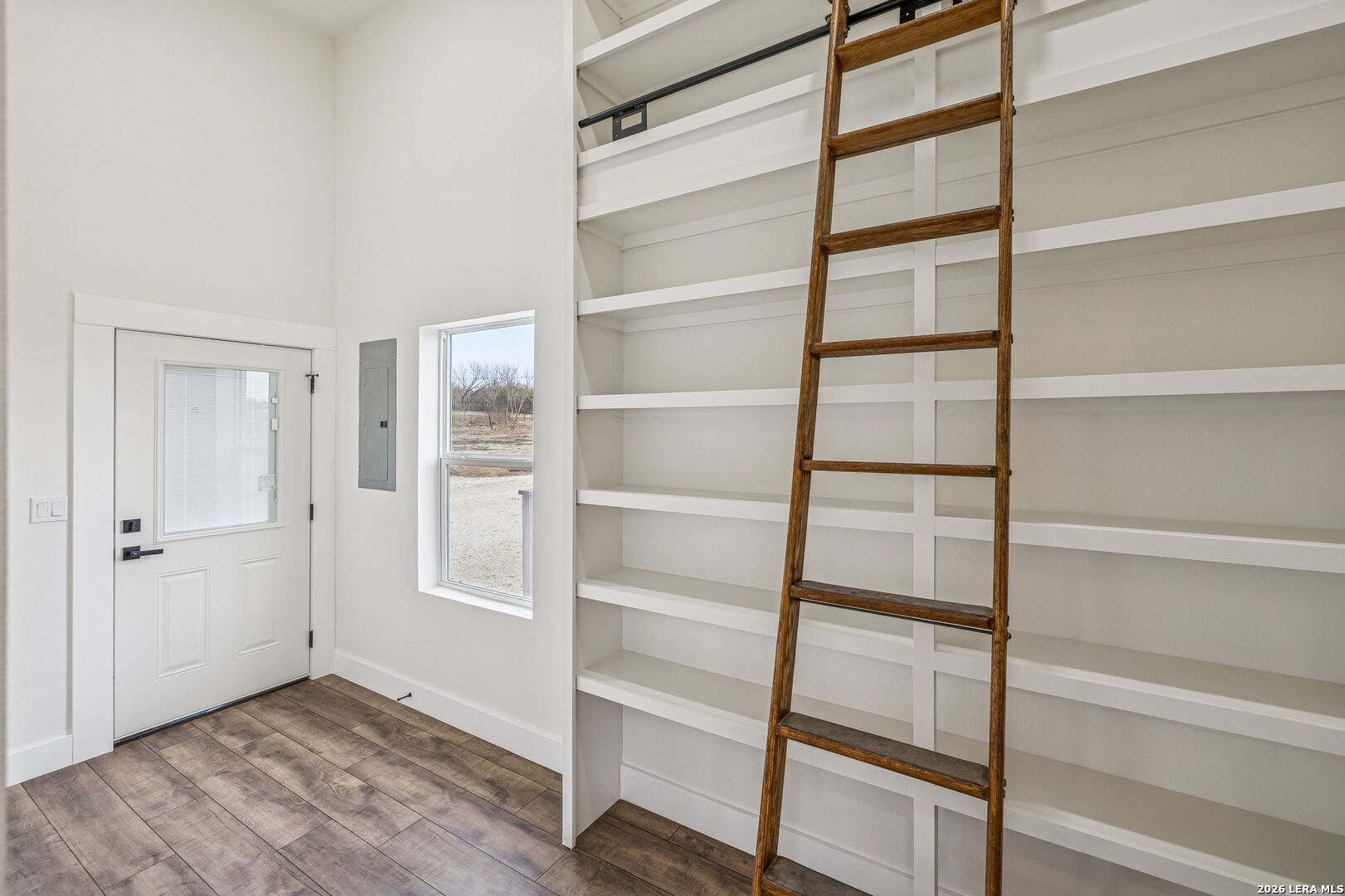 300 County Road 5781