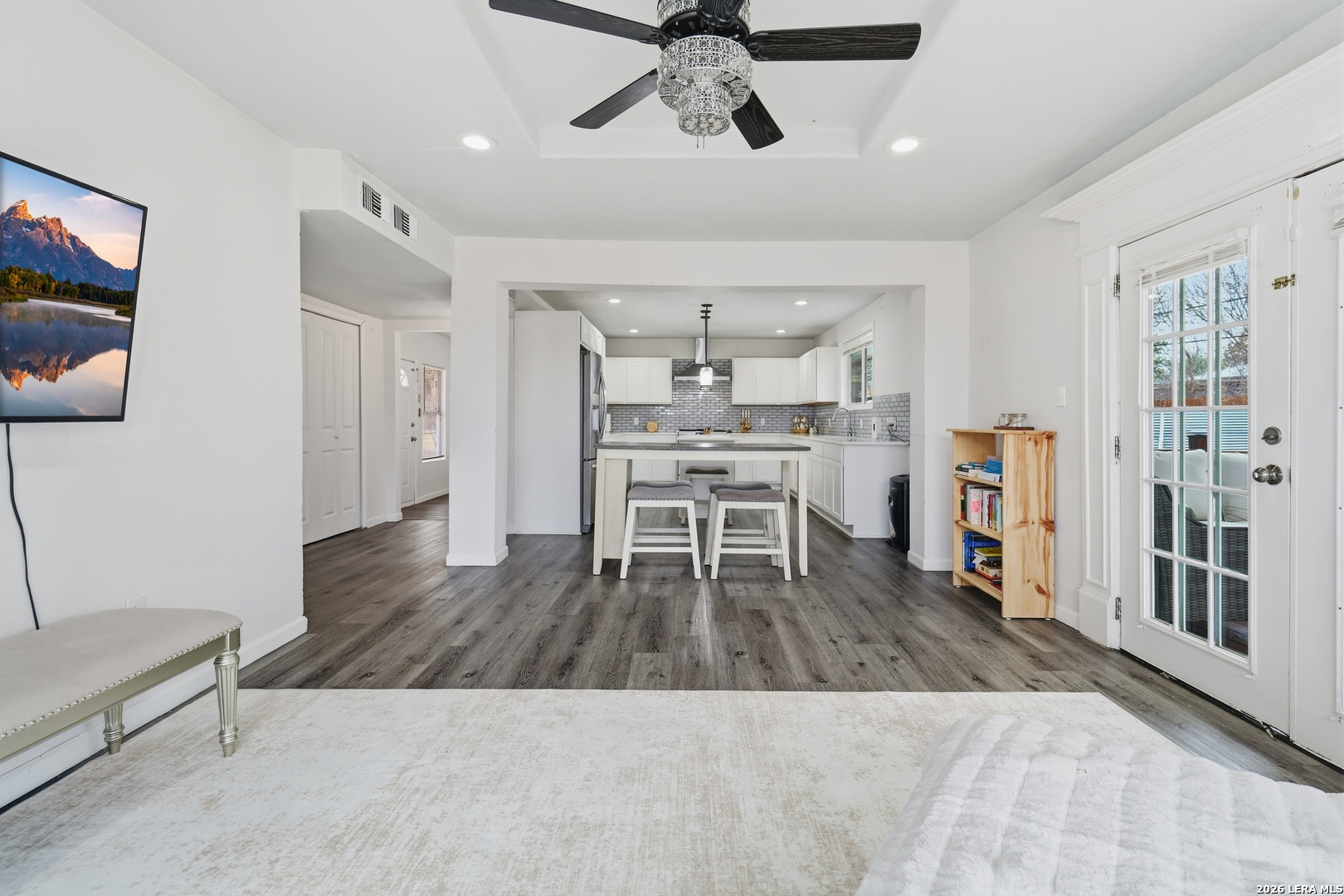 351 Rexford Dr