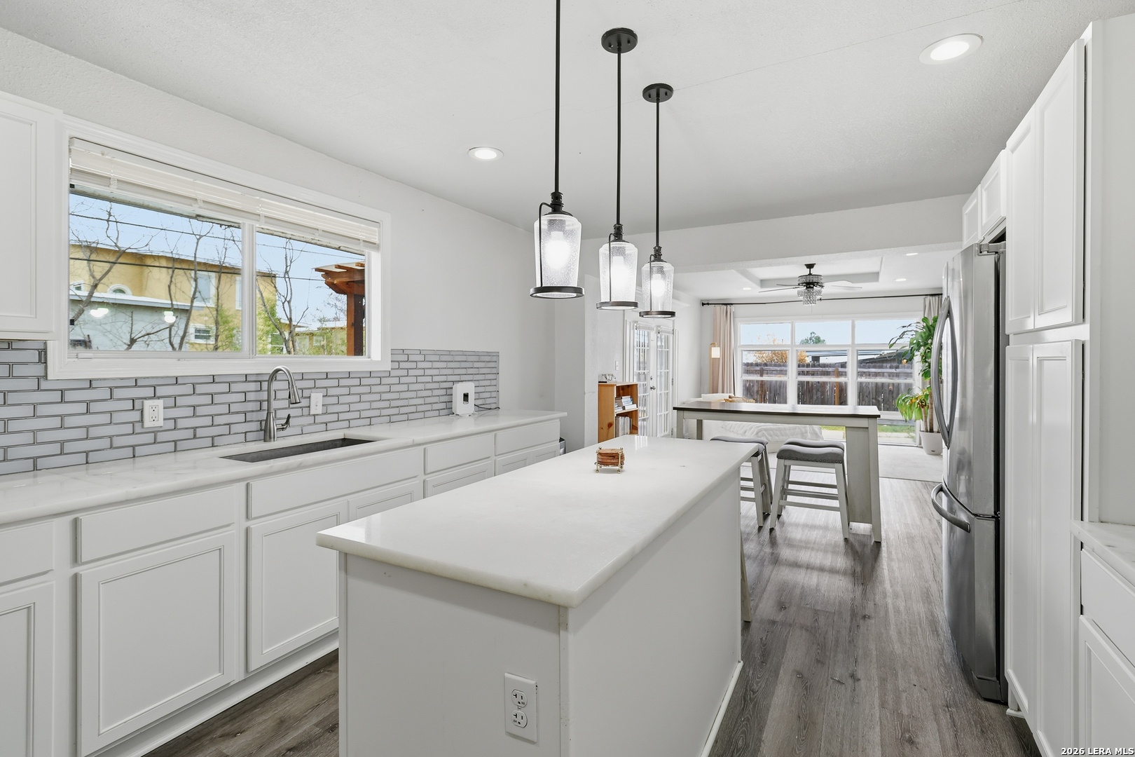 351 Rexford Dr