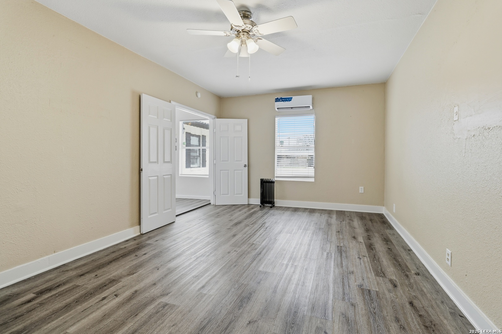 351 Rexford Dr