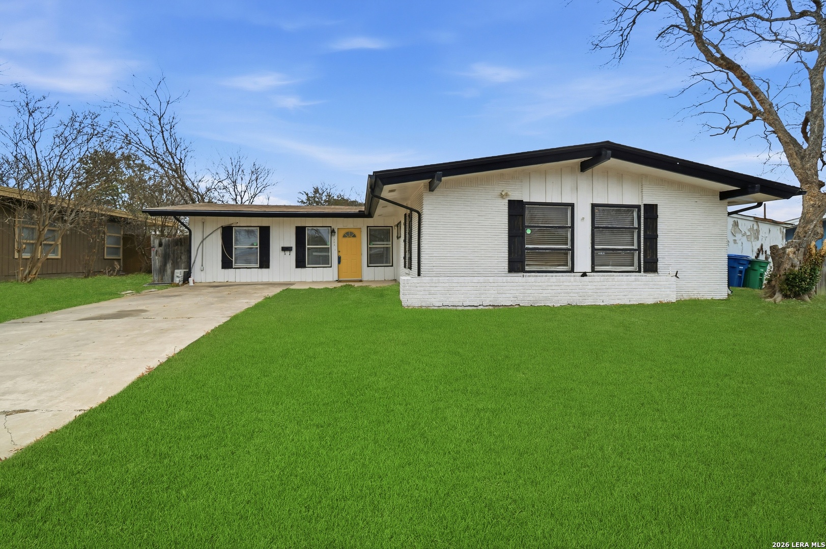 351 Rexford Dr