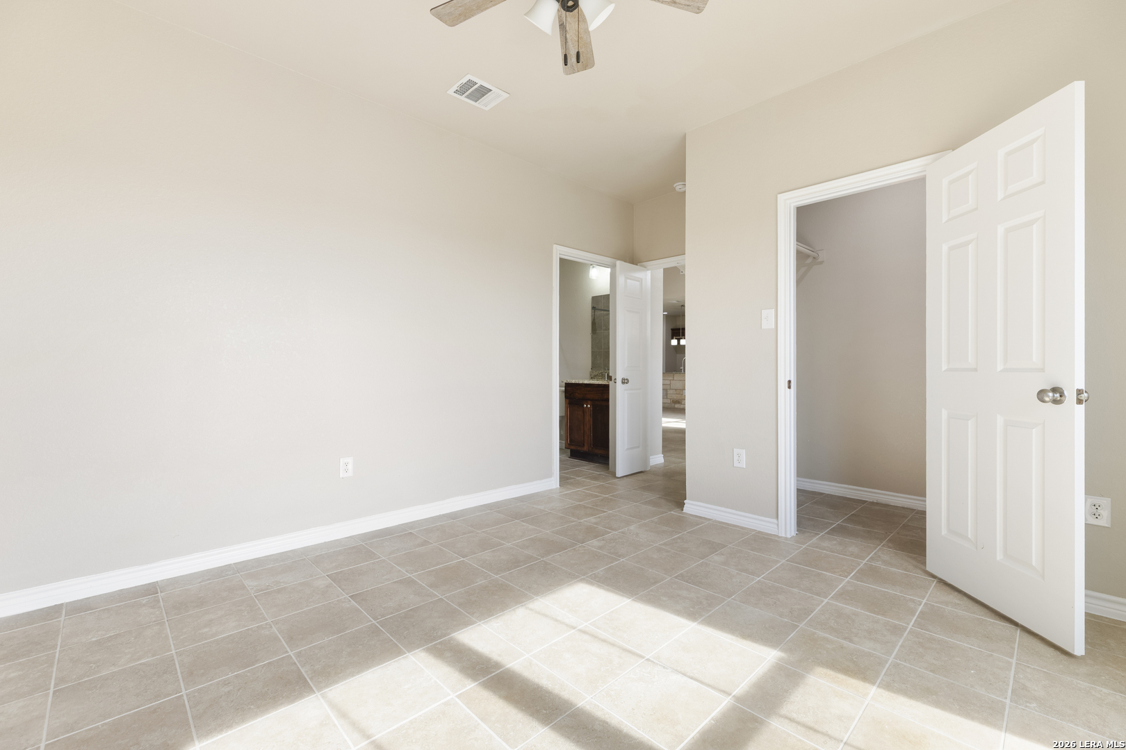 200 Lakeview Cir