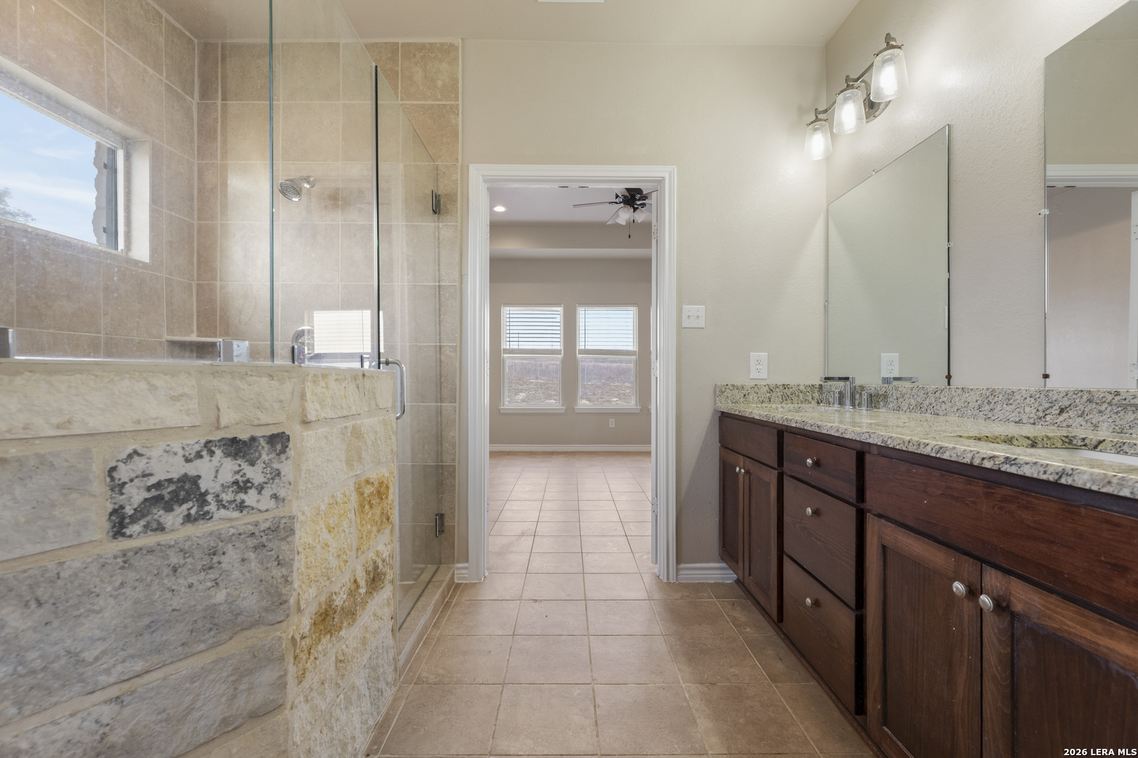 200 Lakeview Cir