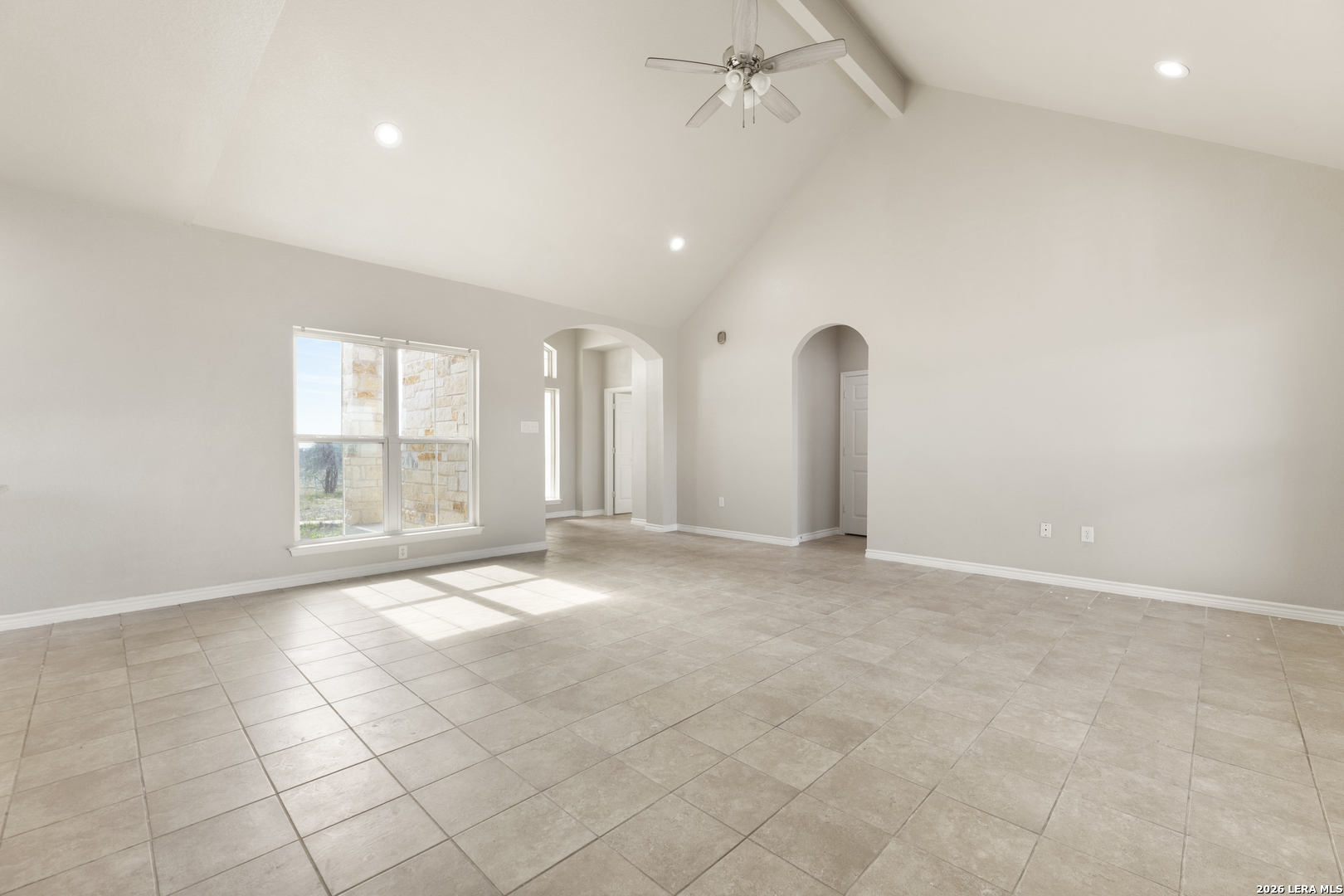 200 Lakeview Cir