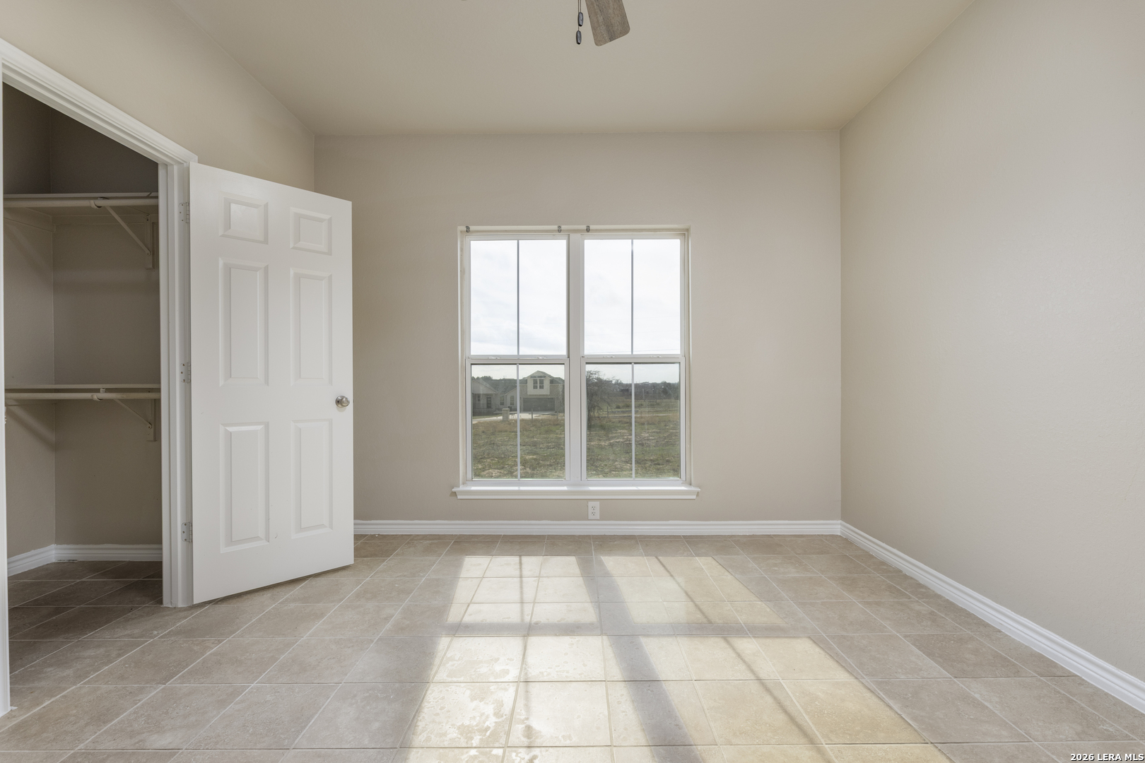 200 Lakeview Cir