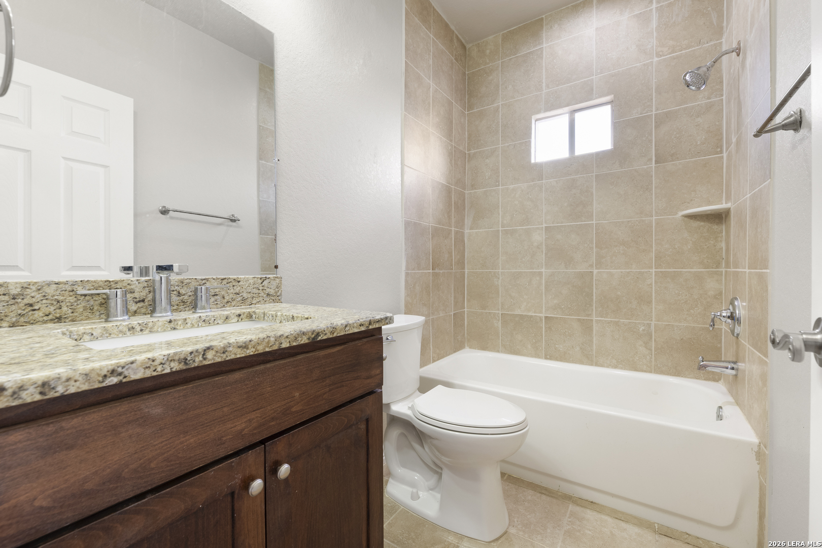 200 Lakeview Cir