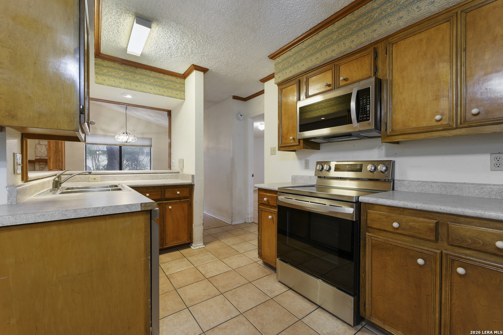 4322 Center Oak Woods
