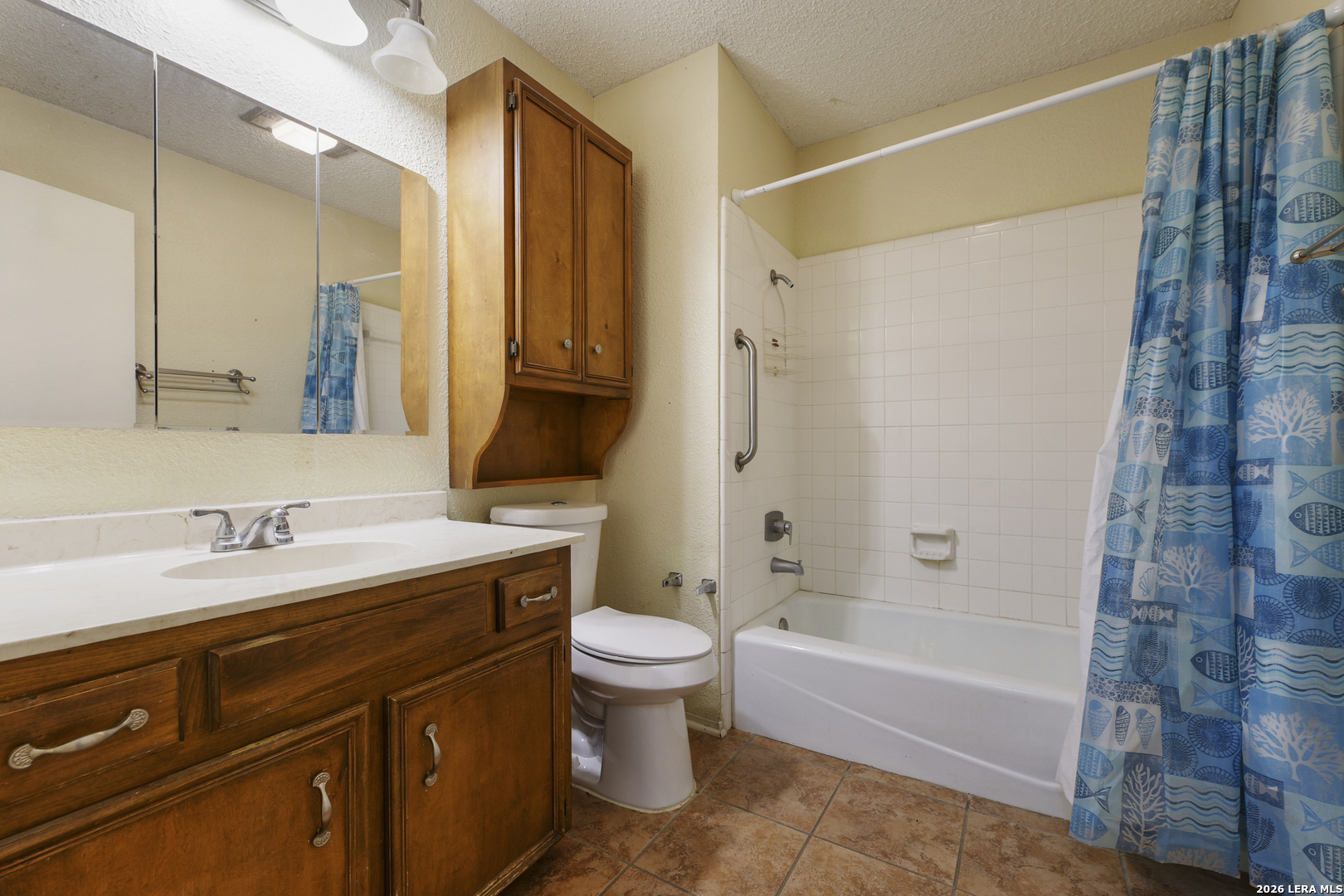 4322 Center Oak Woods