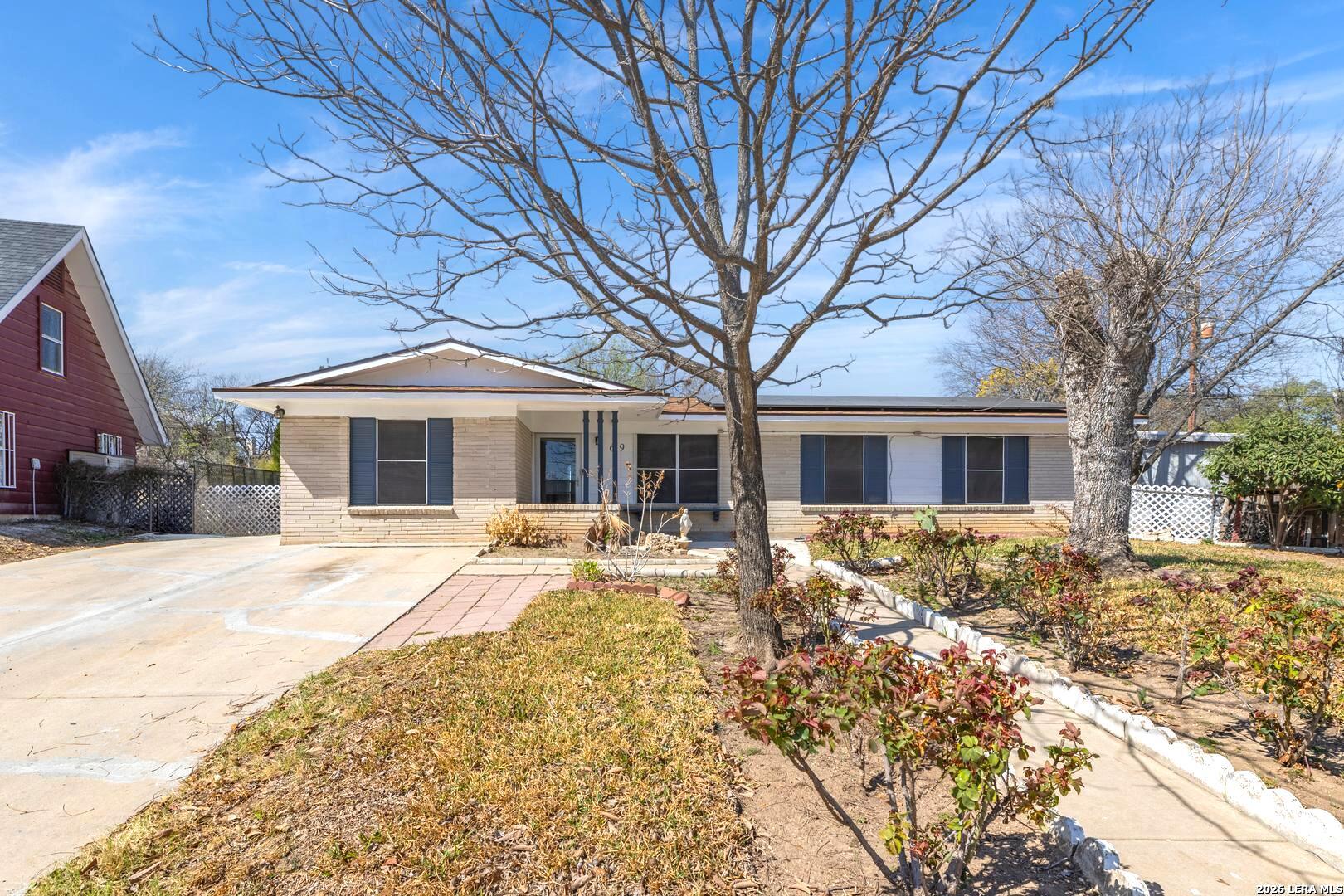 619 Northtrail