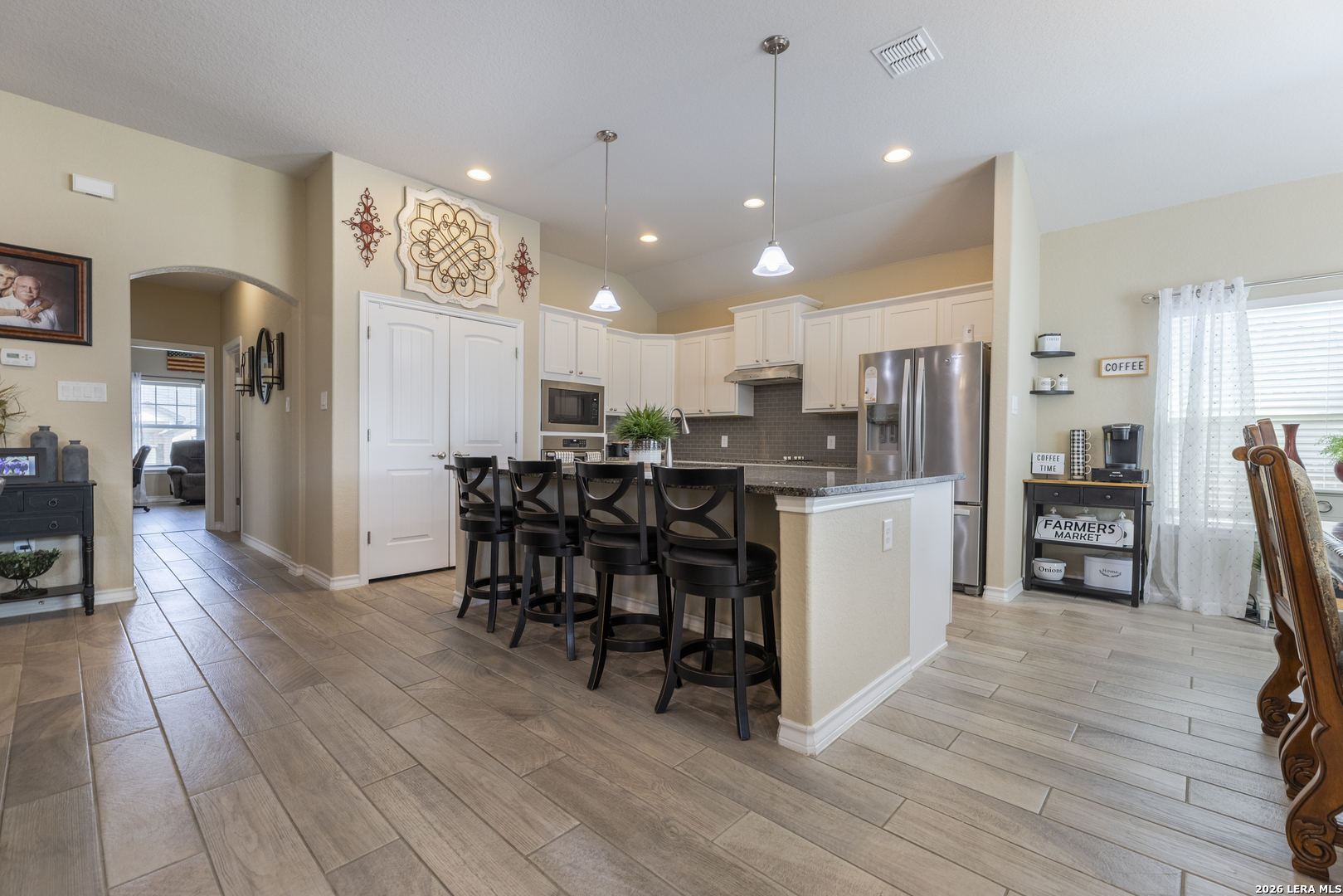 133 Grand View