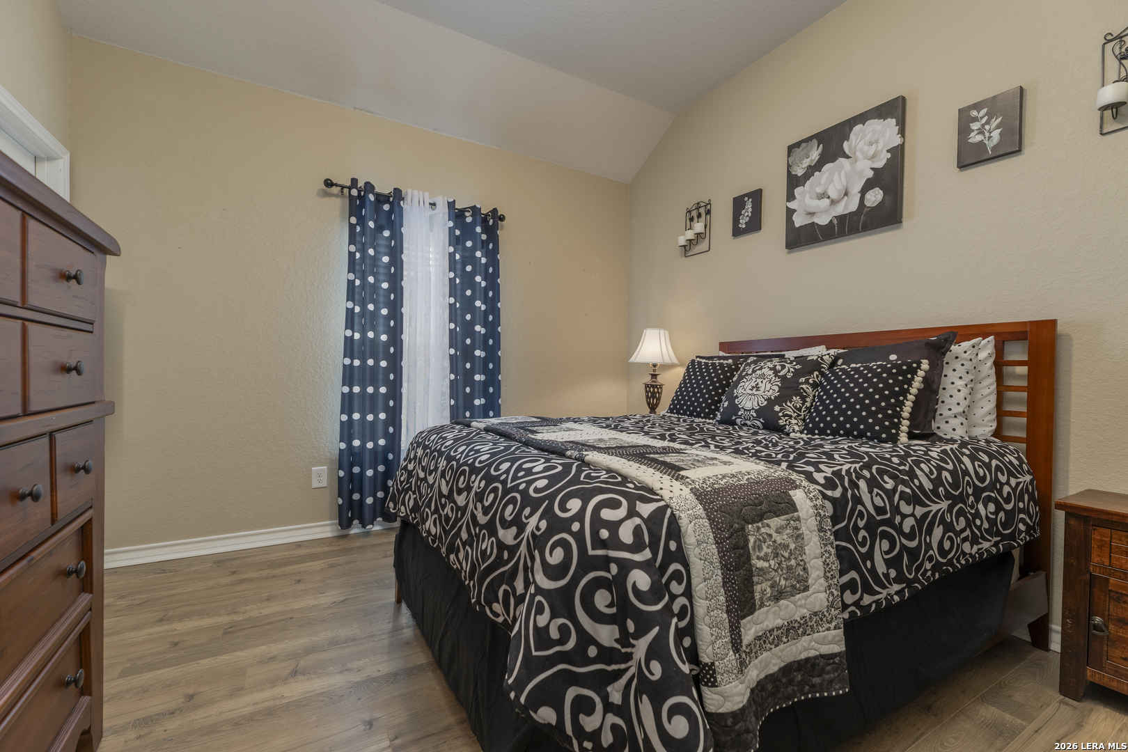 133 Grand View