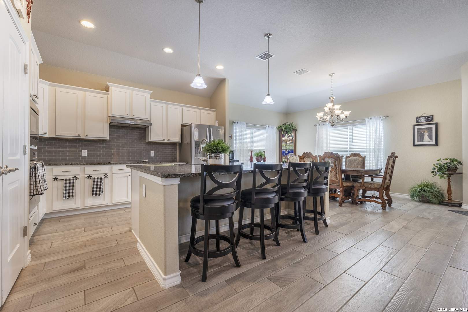 133 Grand View