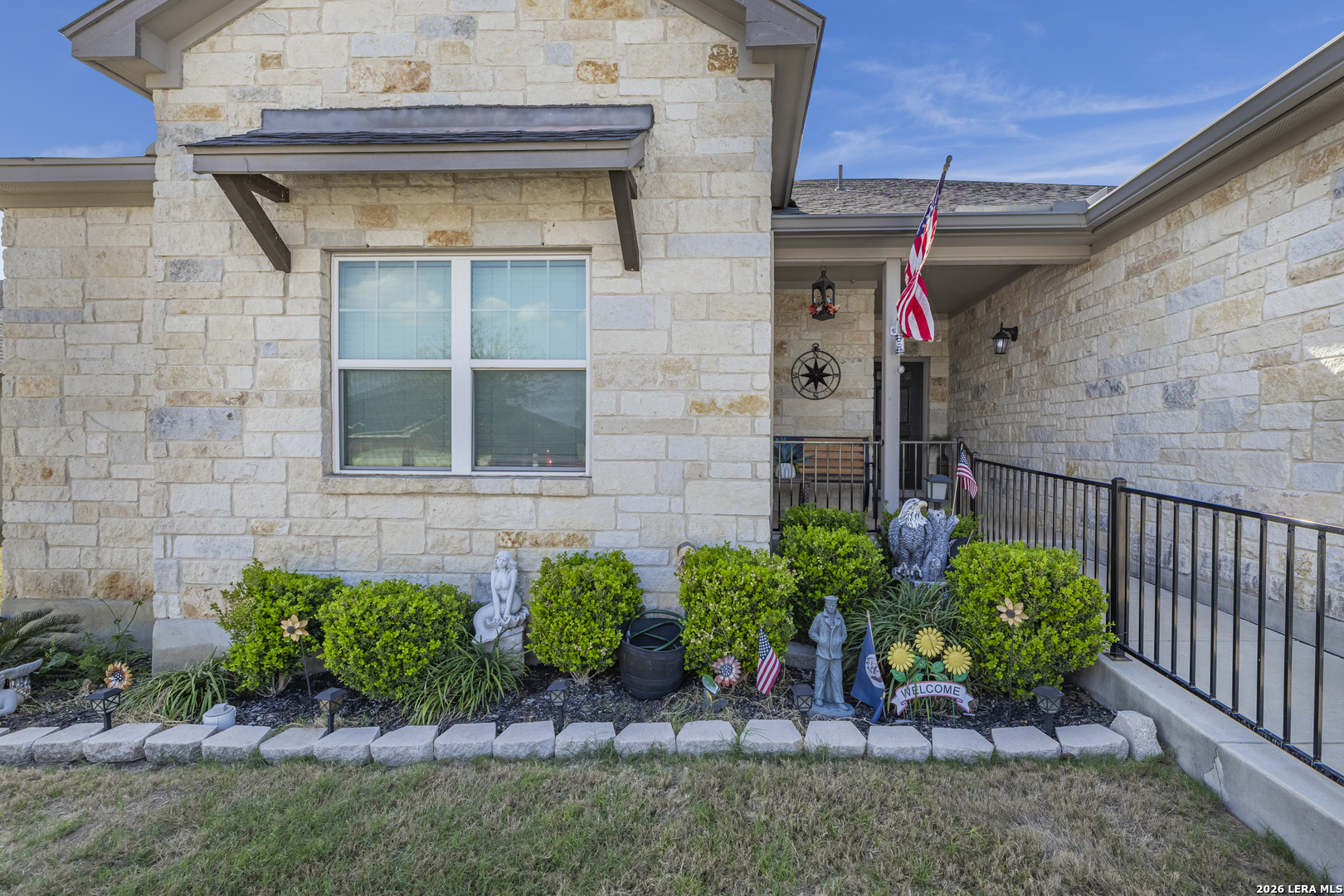 133 Grand View