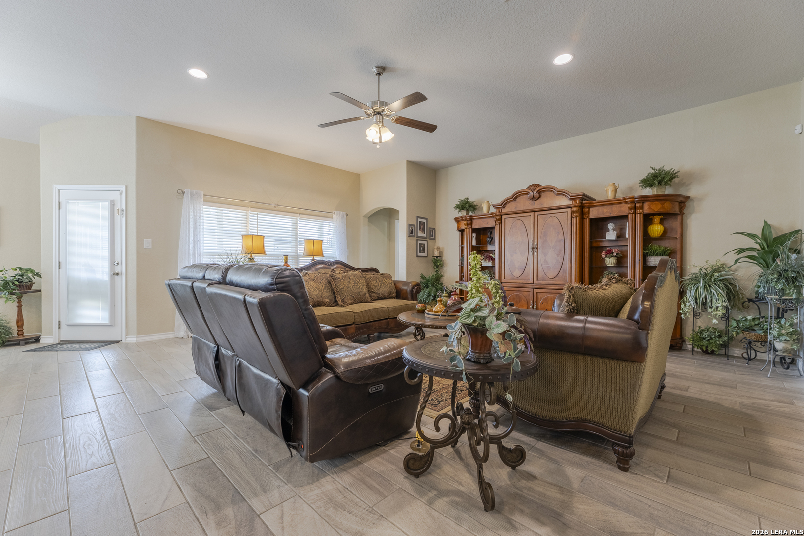 133 Grand View
