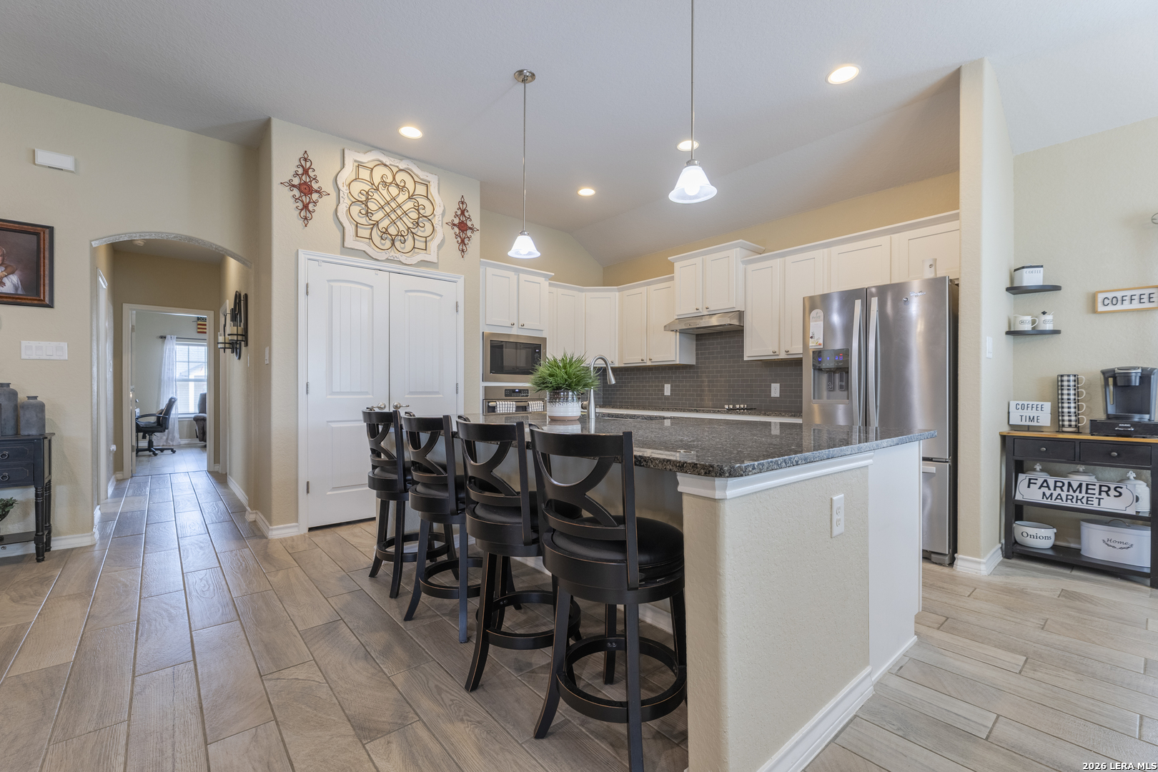 133 Grand View