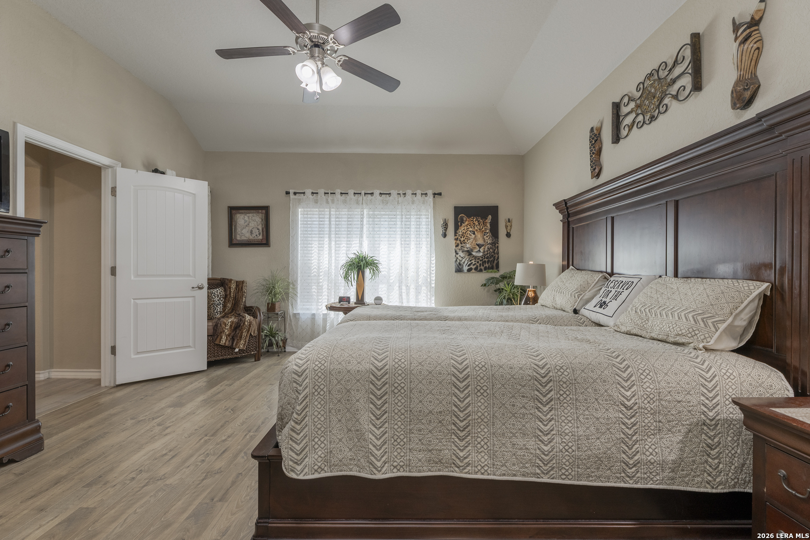 133 Grand View