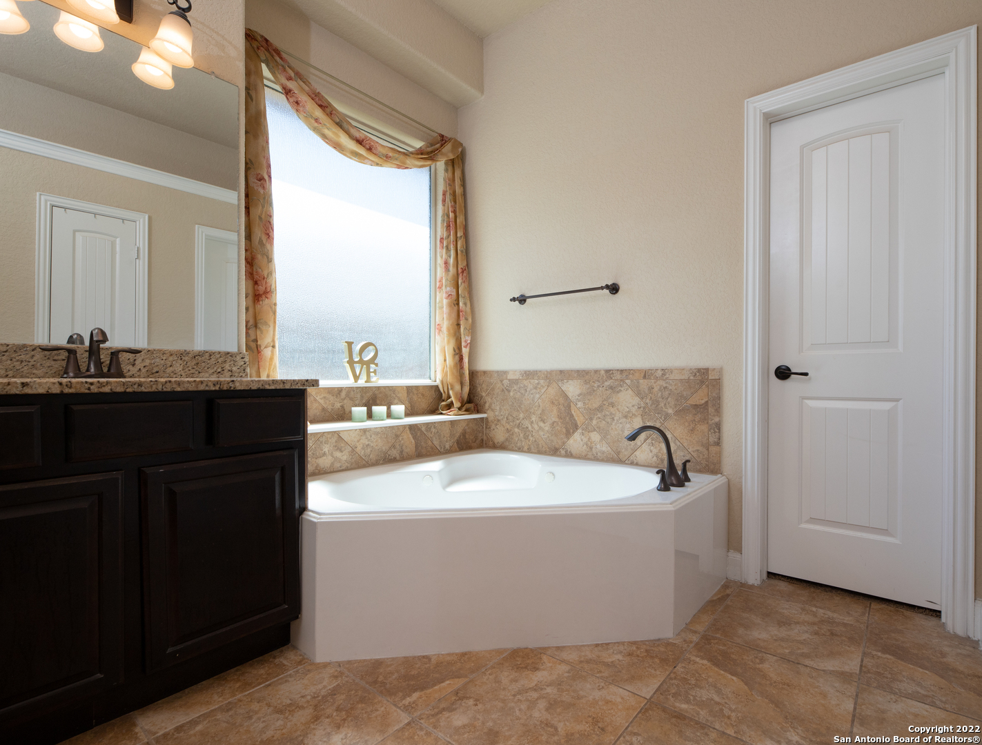 5306 Tulip Bend