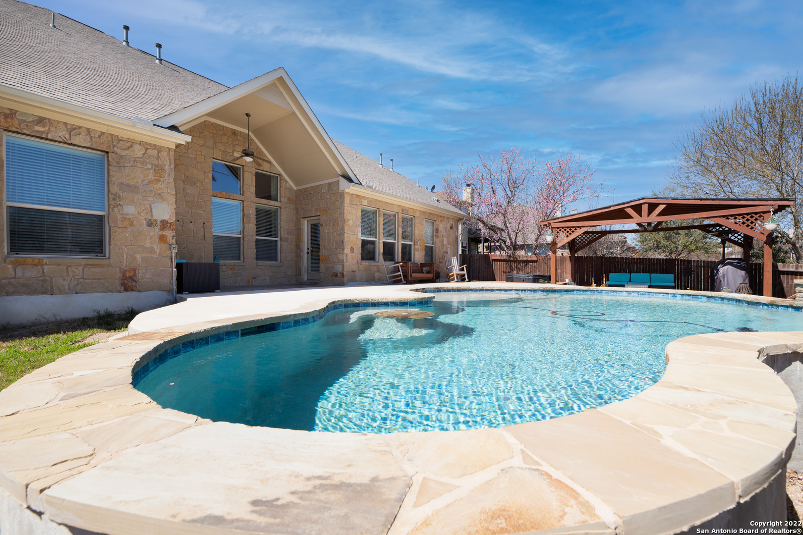 5306 Tulip Bend