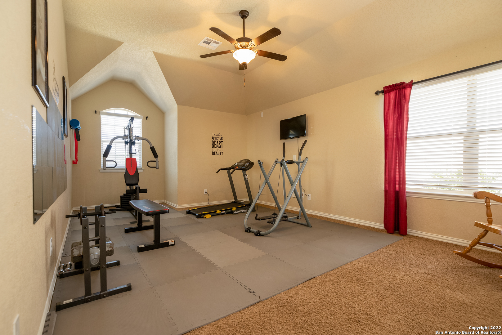 5306 Tulip Bend