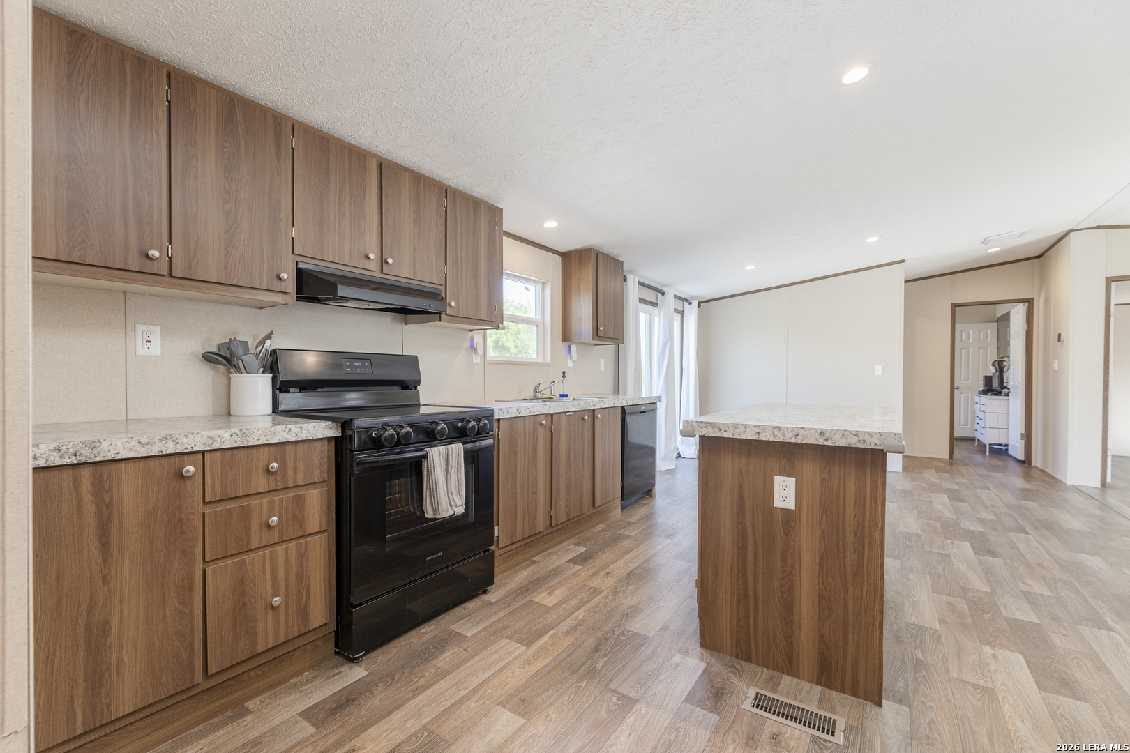 22819 Copper Canyon