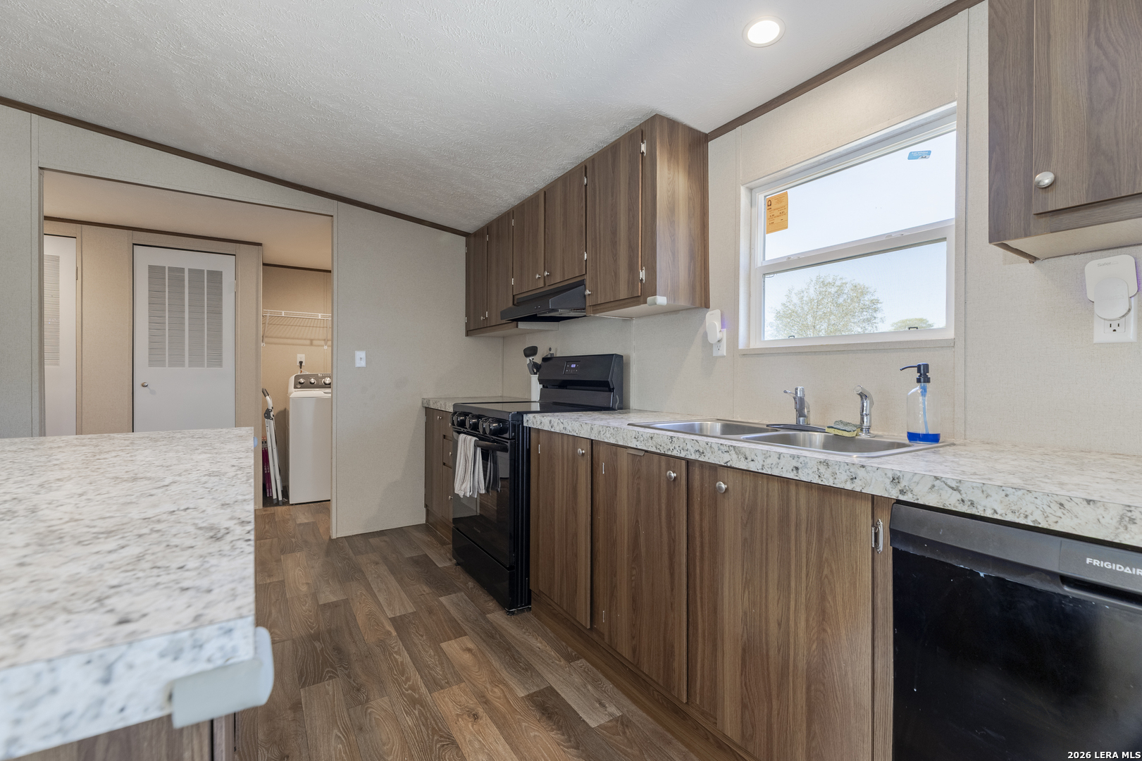 22819 Copper Canyon