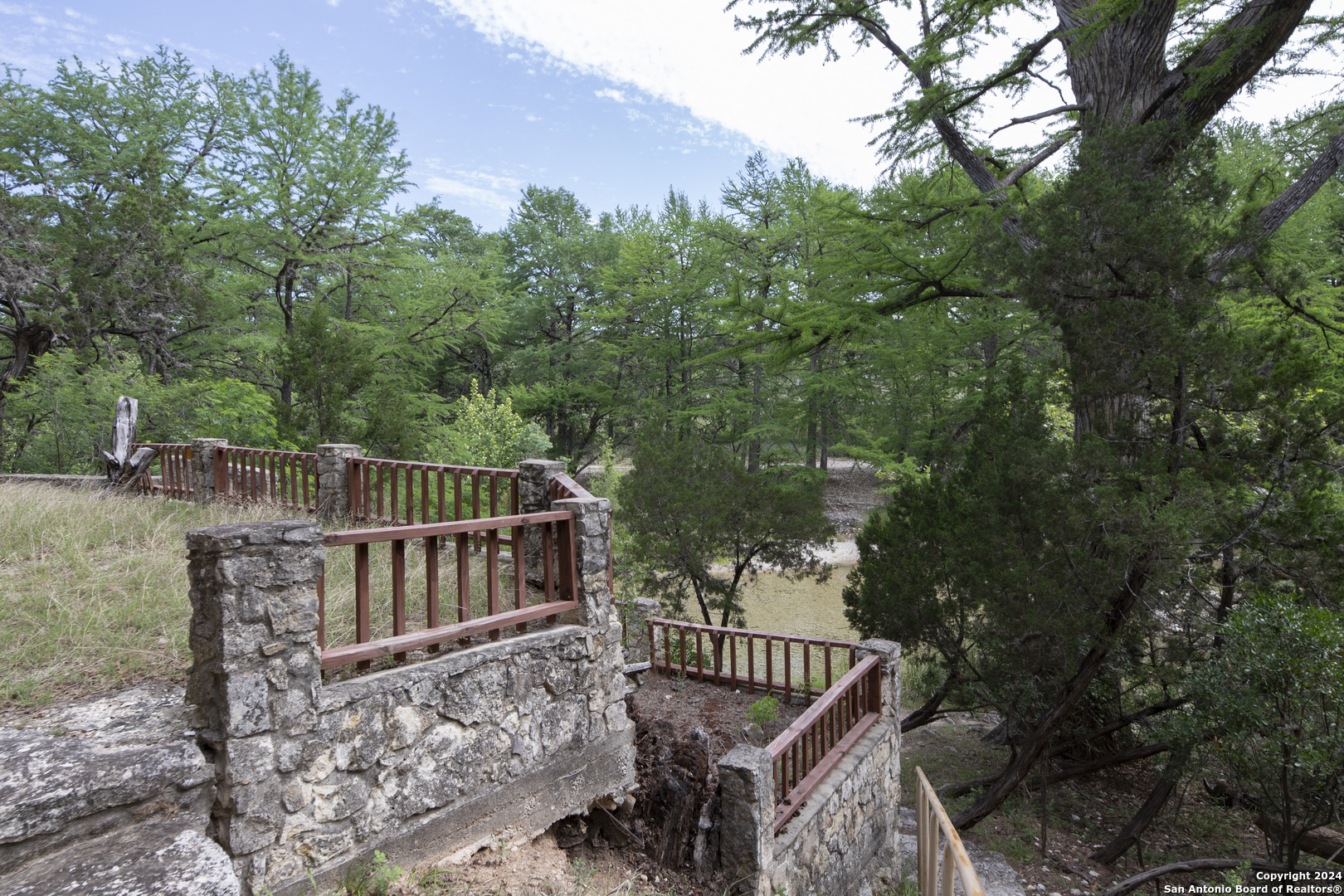 34 CAT CLAW MTN RD