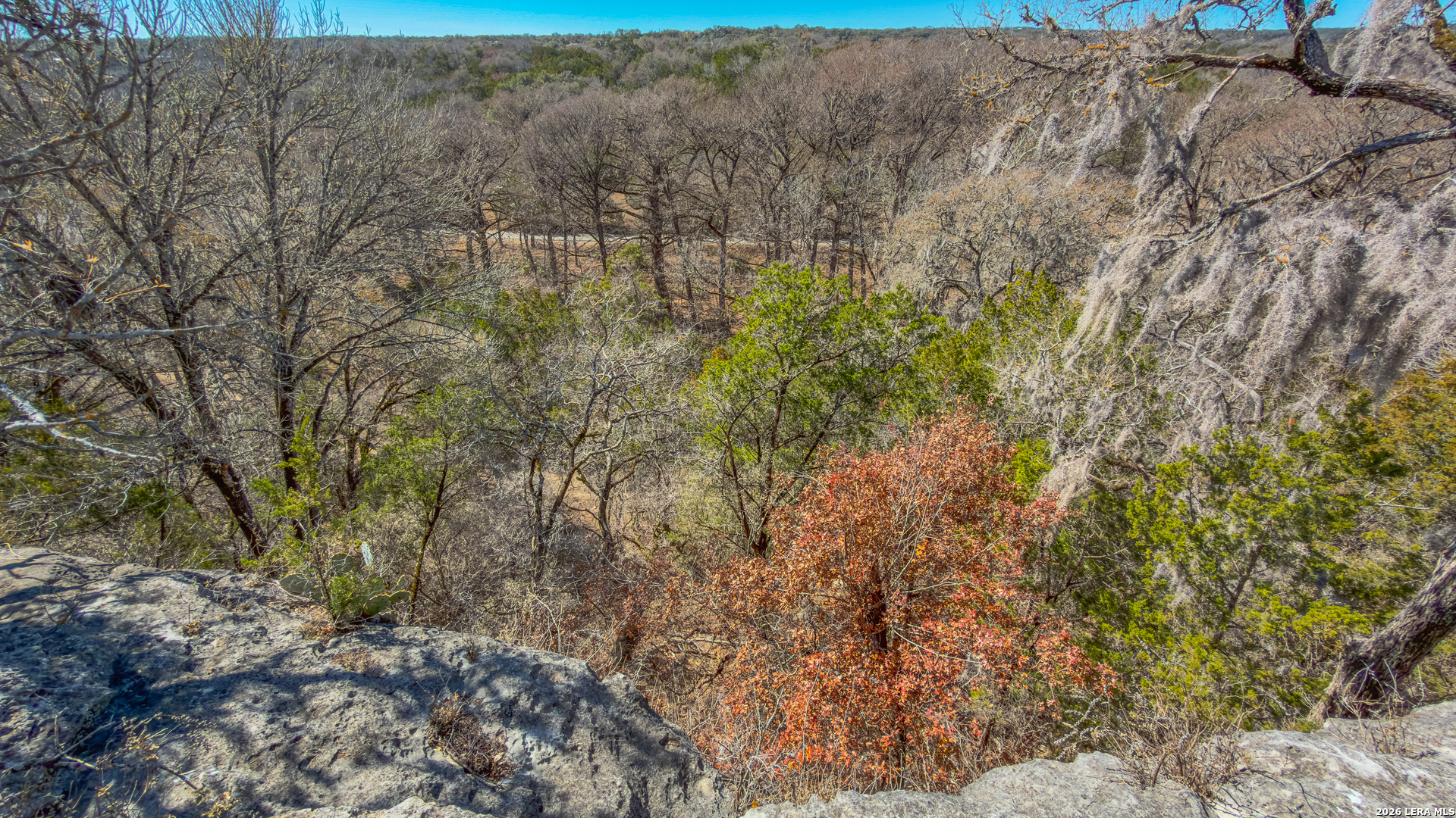 1076 Blue Bonnet Hill