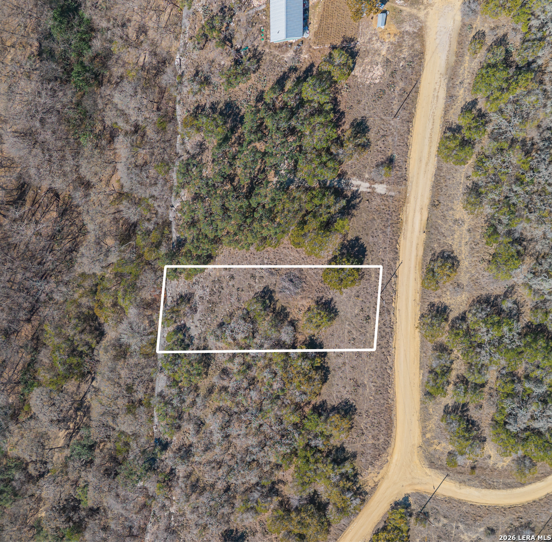 1076 Blue Bonnet Hill