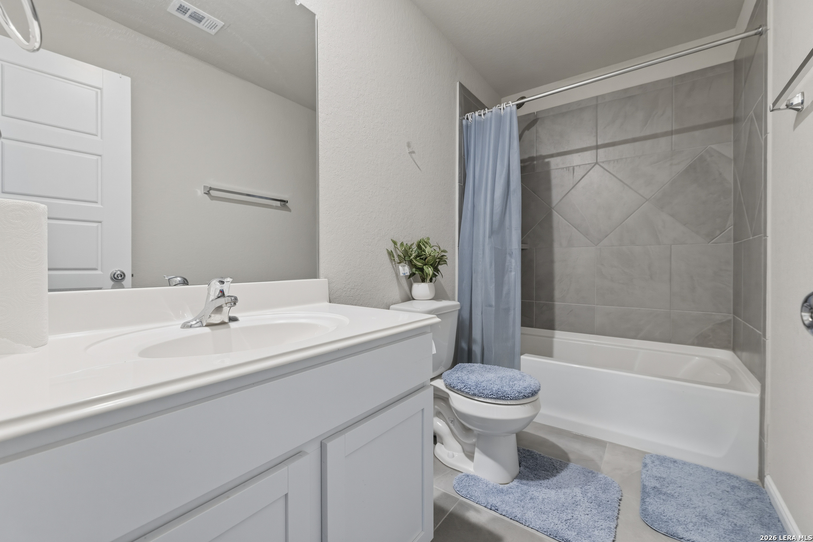 5538 Jade Valley