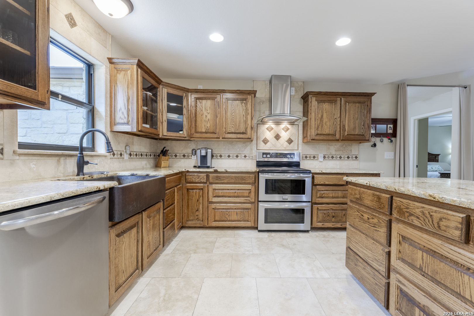 110 Suttles Ave